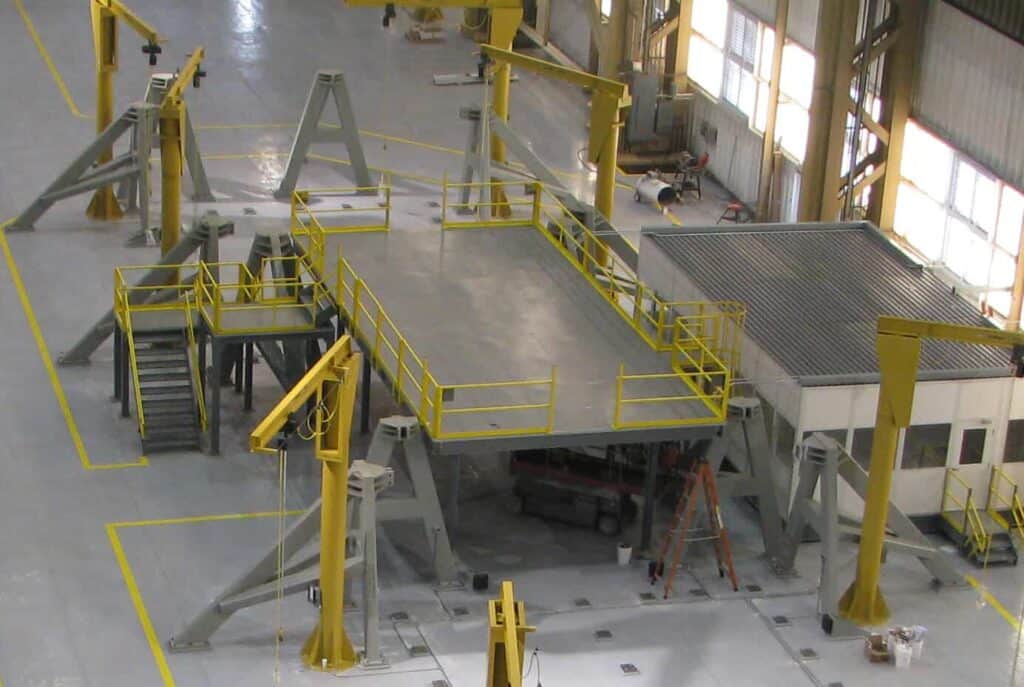 Mezzanine Work Platform 4 A yellow and gray bay project industrial mezzanine work platform